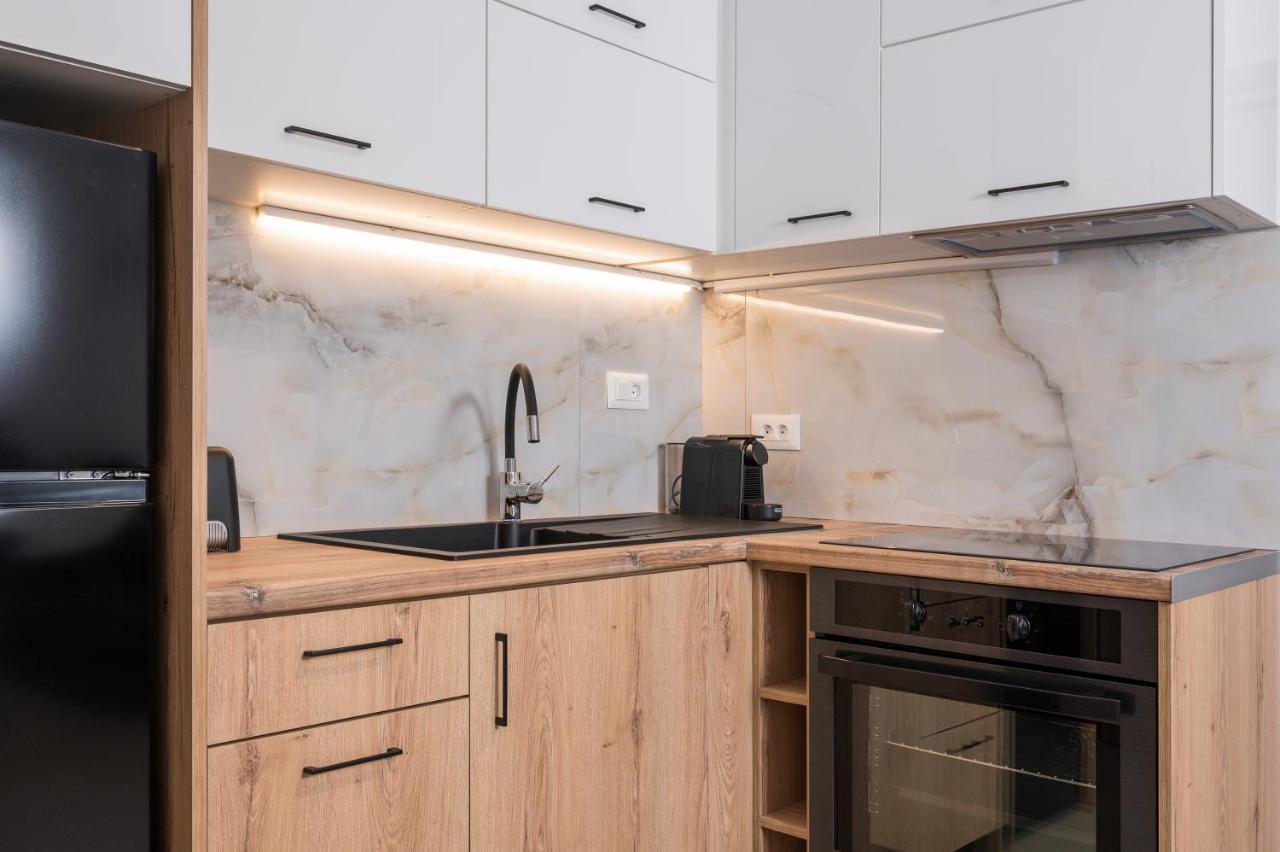 Indigo Blue Seaside Deluxe Apartments Kíssamos Zewnętrze zdjęcie