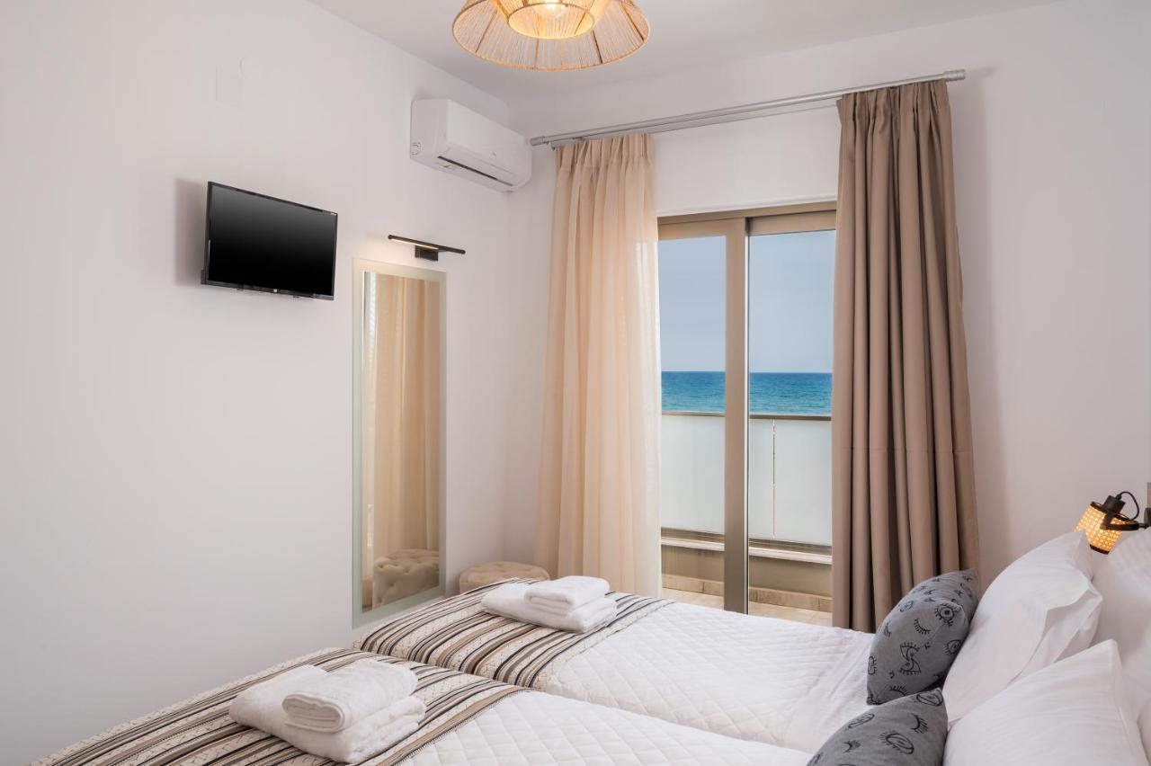 Indigo Blue Seaside Deluxe Apartments Kíssamos Zewnętrze zdjęcie