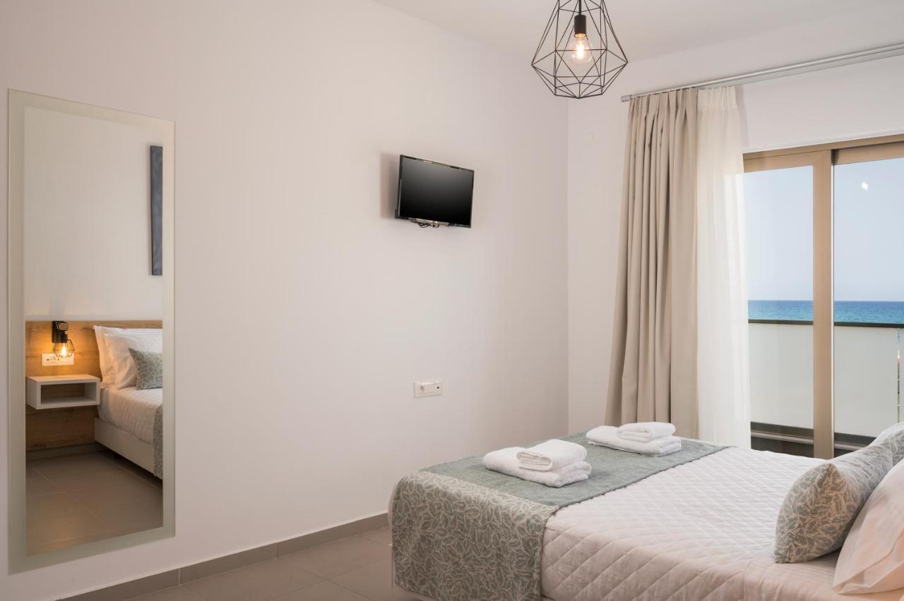 Indigo Blue Seaside Deluxe Apartments Kíssamos Zewnętrze zdjęcie