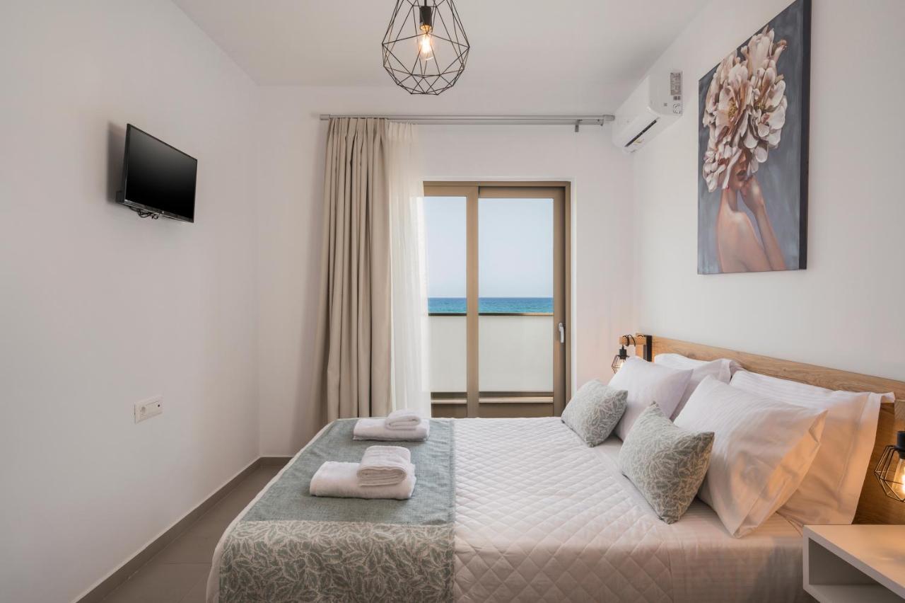 Indigo Blue Seaside Deluxe Apartments Kíssamos Zewnętrze zdjęcie