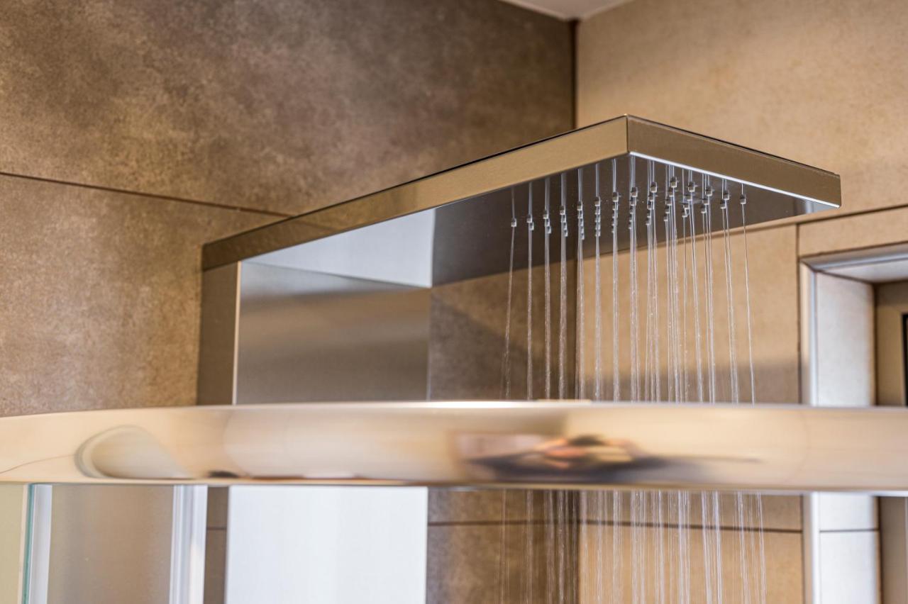 Indigo Blue Seaside Deluxe Apartments Kíssamos Zewnętrze zdjęcie
